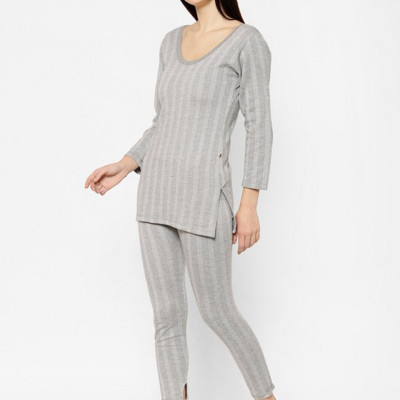 Women Striped Thermal Set